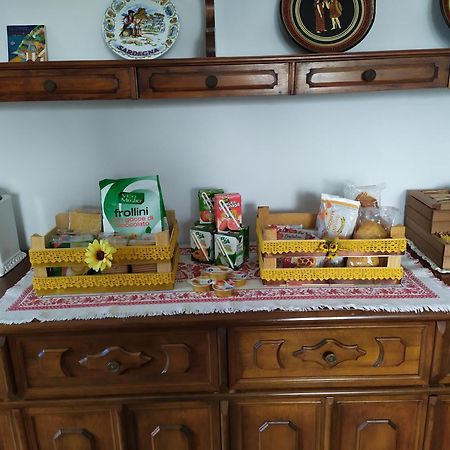 Casa Vacanze I Giardini Di Marzo 圣乔治奥迪曼托 外观 照片